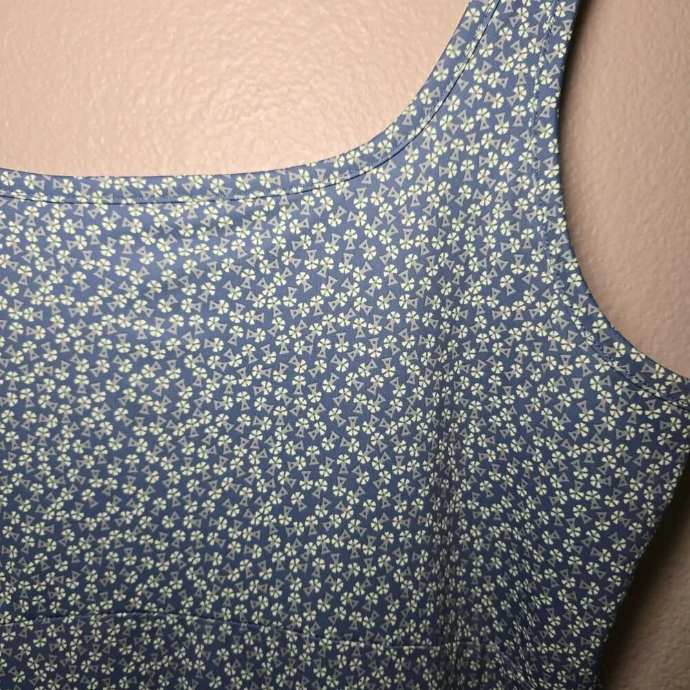 Columbia PFG Dress Womens Large Blue Geo Print Omni-Freeze Cooling/ Summer
